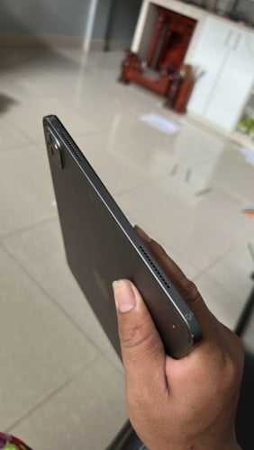 iPad Pro 2020 128g ស្អាត98% ថ្ម100% សាកបាន88ម្តង