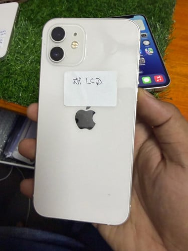 iPhone 12 ជាំlcd