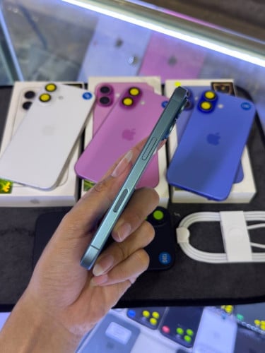iPhone 16