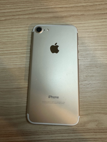 iPhone 7 LLA-ម្ចាស់ដេីមផ្ទាល់