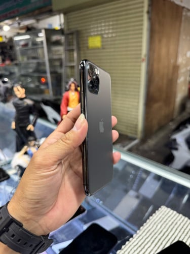 Iphone11proតូច 64G Sim2 ESIM ម៉ាសុីនអេក្រង់ស្រុីន