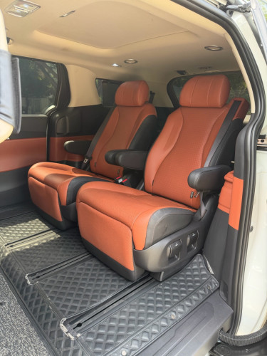 KIA Carnival 2023 7កៅអី ថ្មីណាស់