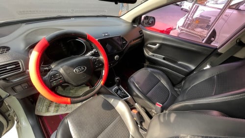 Kia morning 2016 F sports ឡានស្អាតសំនុំសុិន