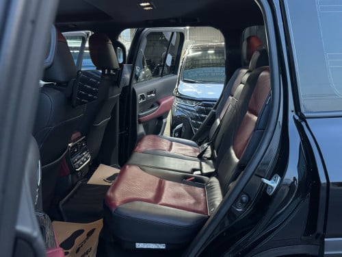LandCruiser GR-SPORT 2022 Full Options១ទឹក 20000kmជាង នៅថ្មីណាស់ ថ្នាំស្សុីន ១ជុំ