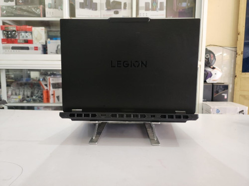 LENOVO 83M0