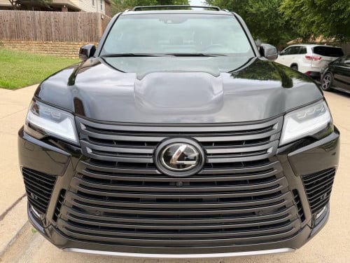 Lexus Lx600 KURU Black Edition 2023 ក្រដាសពន្ធ • ប្រភេទ មេឡាន ( ទឹកថ្នាំស្សុីន 100% ) មកដល់ 22/06/26
