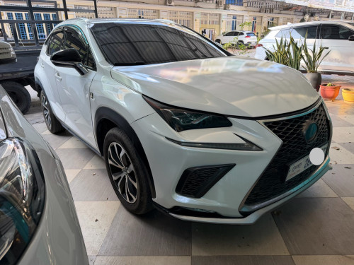 Lexus NX 300 2018 Full