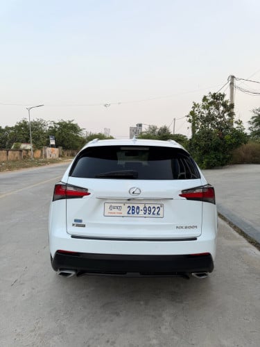 LEXUS NX200t 2017 F-spot ម្ចាស់ដើម