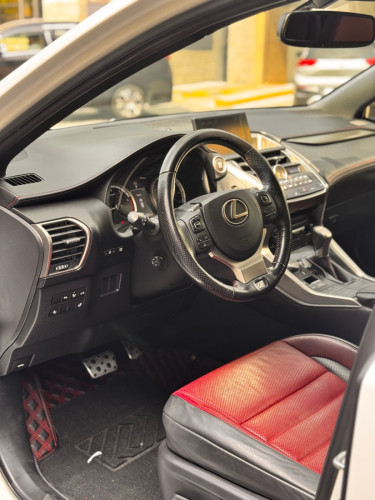 Lexus NX200t FSport 2016 ៥ប៊ូតុង ឡានDealer