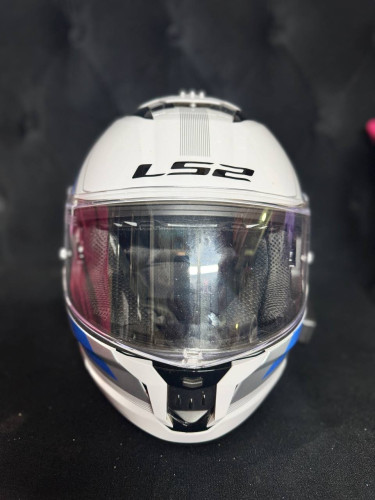 ls2 stream 2 size L កញ្ចក់២ជាន់ secondhand 99% like new