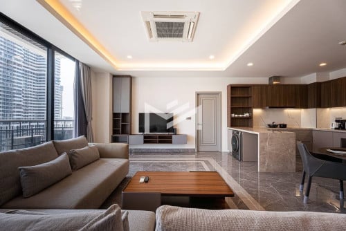 Luxurious 3 Bedrooms Apartment for RENT in BKK1 with Gym and Pool