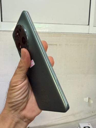 Magic 5 pro 12G 512G 99% 319$
