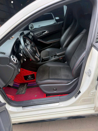 Mercedes Benz CLA250 AMG 2015