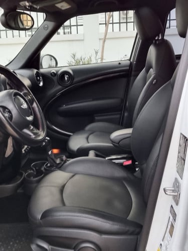 Mini Cooper countryman JCW 013 ក្រដាសពន្ធតំលៃ18***$ចរចាបាន Tel 016787828