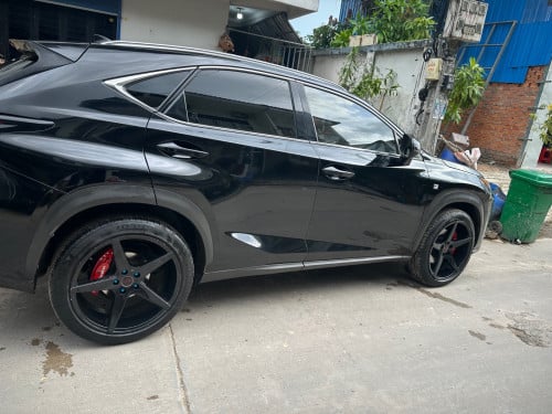 NX 200t លក់