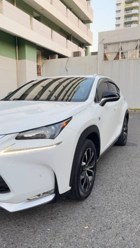 NX 200T F Sport ស្តុកថ្មី