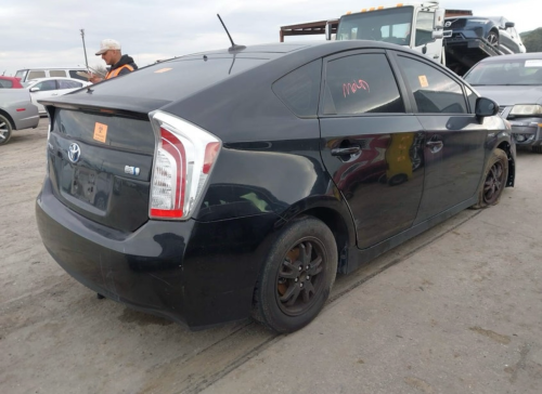 Prius 012 Opt 4 Deleux Sorla ក្នុងលឿង ETA: 15-06-26