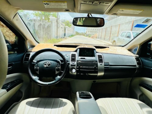 Prius 07 full option Turing កន្ទុយត្រីធំ អត់បុកប៉ះ រំលោះសុទ្ធបាន