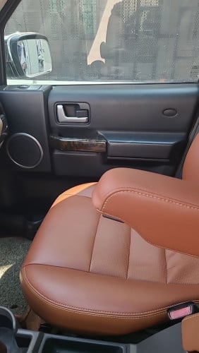 Rang Rover discovery 2006.  7000$ ឯកសារគ្រប់