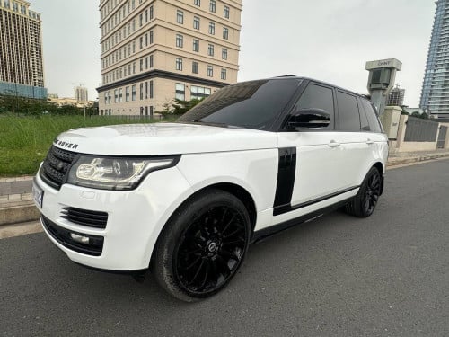 Range Rover Vogue 2014 ម៉ាសូត 22500$