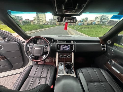 Range Rover Vogue 2014 ម៉ាសូត 22500$