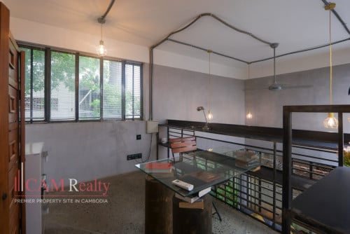 Renovated 3 Bedroom Townhouse For Rent in Tonle Basak