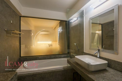 Renovated 3 Bedroom Townhouse For Rent in Tonle Basak