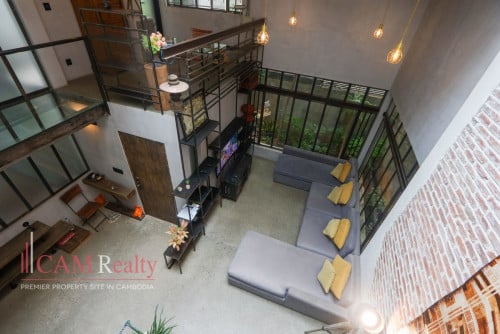 Renovated 3 Bedroom Townhouse For Rent in Tonle Basak