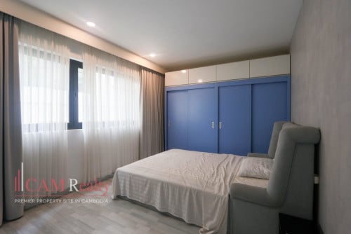 Renovated 3 Bedroom Townhouse For Rent in Tonle Basak