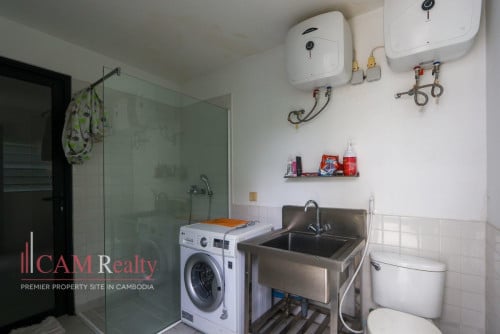 Renovated 3 Bedroom Townhouse For Rent in Tonle Basak