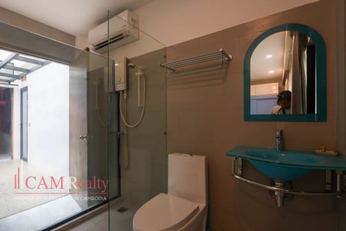 Renovated 3 Bedroom Townhouse For Rent in Tonle Basak