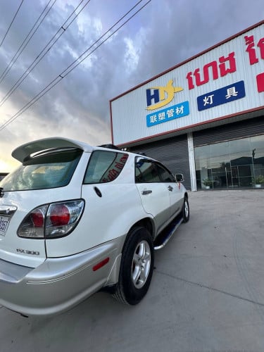 RX300 year 2002 p1