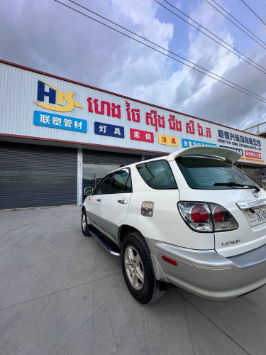 RX300 year 2002 p1