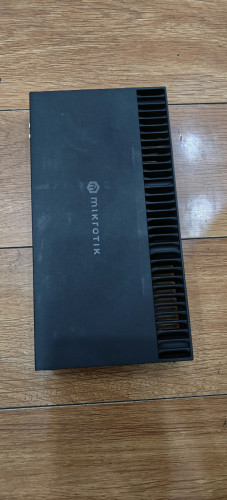 Sell Mikrotik RB4011 second hand like new