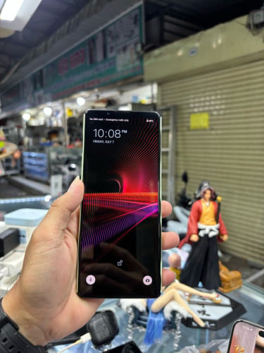 Sony xperia1mark3 256G Ram12G Sim1 ម៉ាសុីនសានុំបែកខ្នង