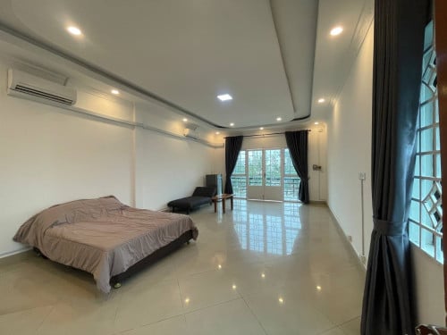 Studio Room Apartmenr for rent street 271