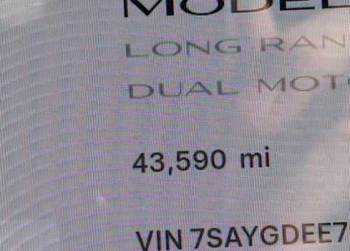 Tesla model Y 2024 Long Range
