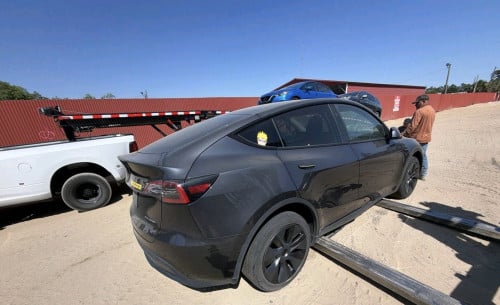 Tesla model Y 2024 Long Range