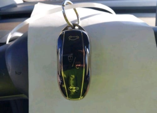 Tesla model Y 2024 Long Range