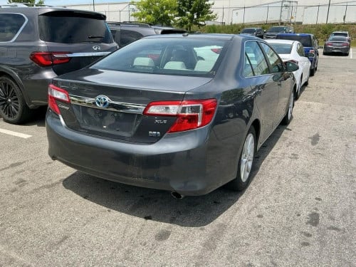 Toyota Camry Hybrid XLE 2013 Full Option