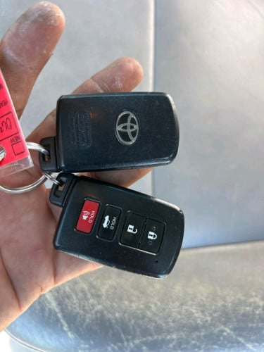 Toyota Camry Hybrid XLE 2013 Full Option