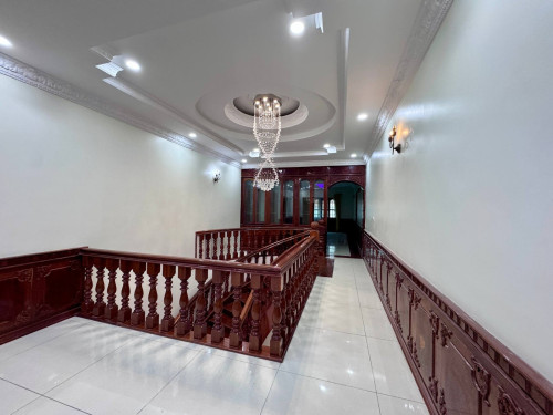 VILLA FOR RENT AT BKK1, PHNOMPENH