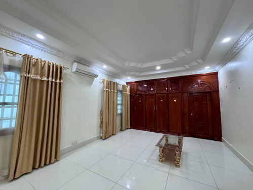 VILLA FOR RENT AT BKK1, PHNOMPENH