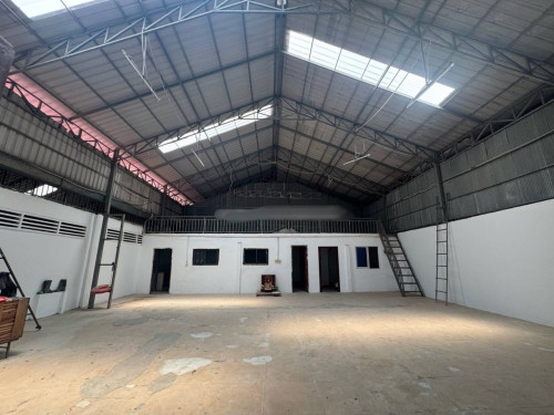 Warehouse for rent