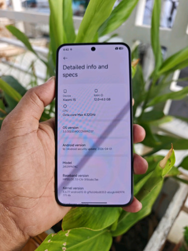 Xiaomi 15 12g/256g_CH(វៃដូរបាន)👉$375