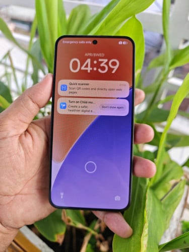 Xiaomi 15 12g/256g_CH(វៃដូរបាន)👉$375