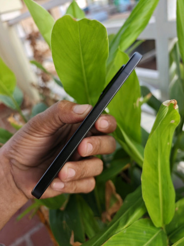 Xiaomi 15 12g/256g_CH(វៃដូរបាន)👉$375
