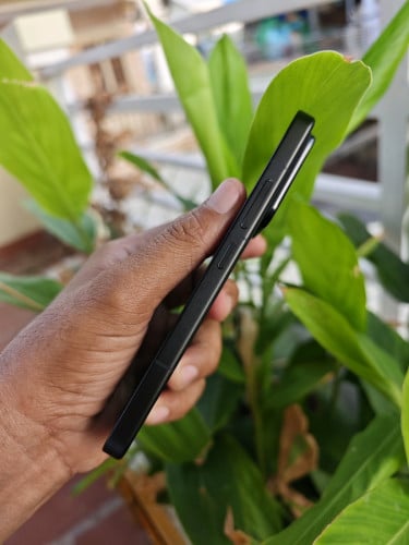 Xiaomi 15 12g/256g_CH(វៃដូរបាន)👉$375