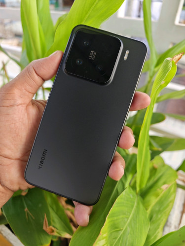 Xiaomi 15 12g/256g_CH(វៃដូរបាន)👉$375