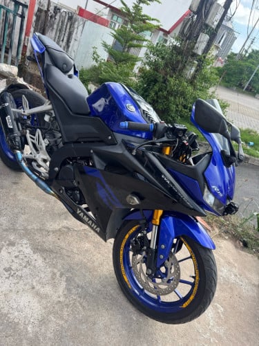 Yamaha R15 2020